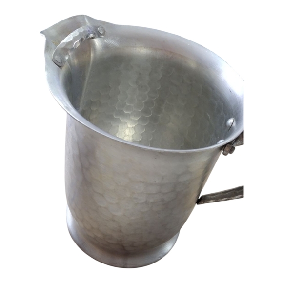 Vintage Everlast Forged Aluminum Pitcher - Picture 3 of 13